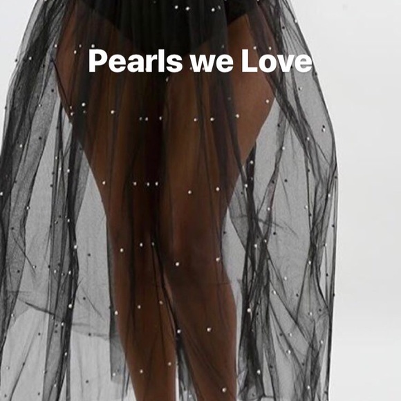 NEW :::: We Love Pearls - Picture 2 of 4
